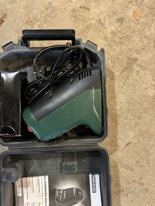 Машина за точене на бургии