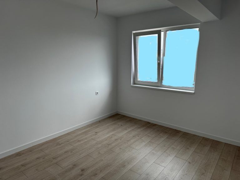 Vânzare apartament cu 2 camere nou finisat în Florești Teilor parcare