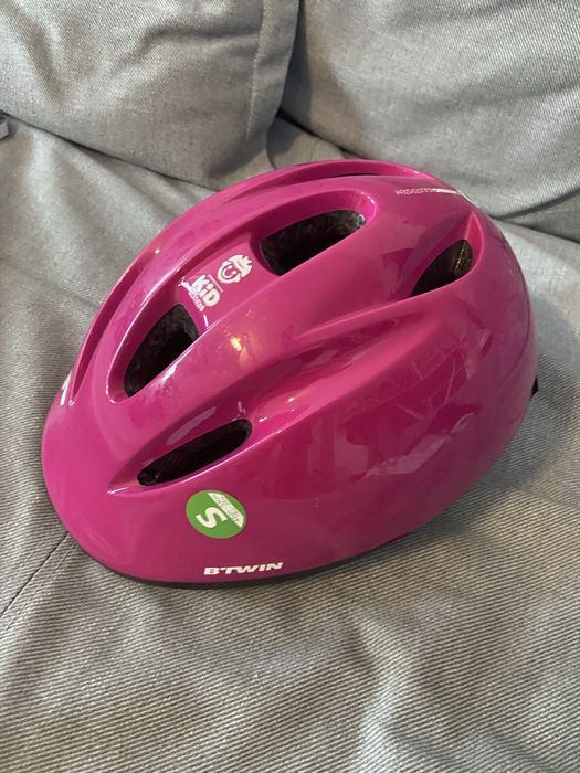 Casca roz marimea S pentru bicicleta sau trotineta