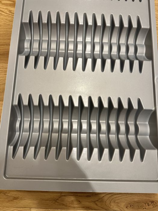 Разделител за чинии за чекмедже