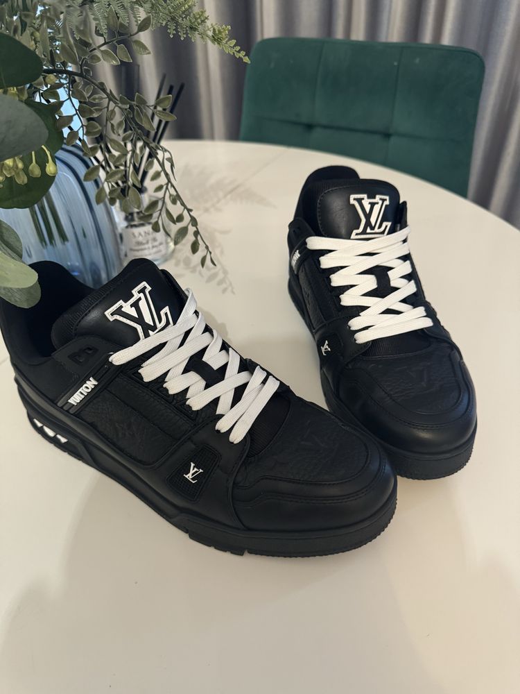 Louis Vuitton barbati adidasi sneakersi 42.5