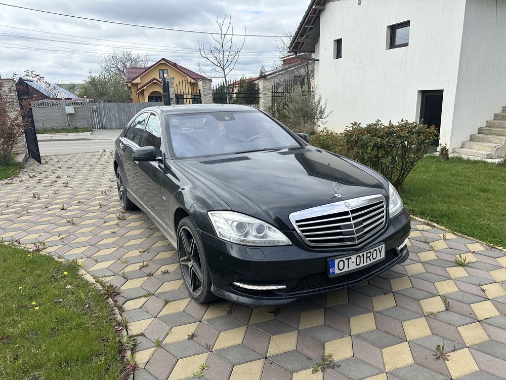 Vând sau schimb mercedes-benz s350 ,facelift,4x4,long,panoramic,2012