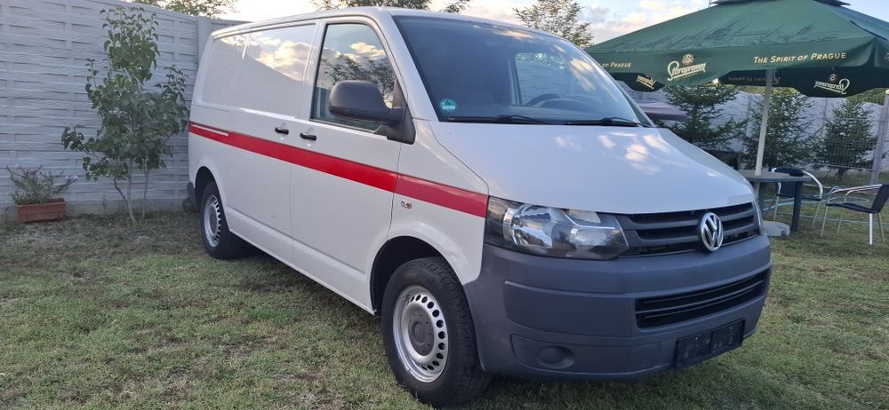 VW T5 Transporter 2013 A/C 2.0 tdi Vivaro Trafic soft close