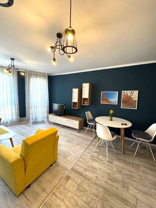 Двустаен апартамент под наем в кв. Каменица 1