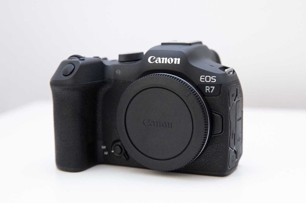 Canon EOS R7 Aparat Foto Mirrorless 32.5MP Body