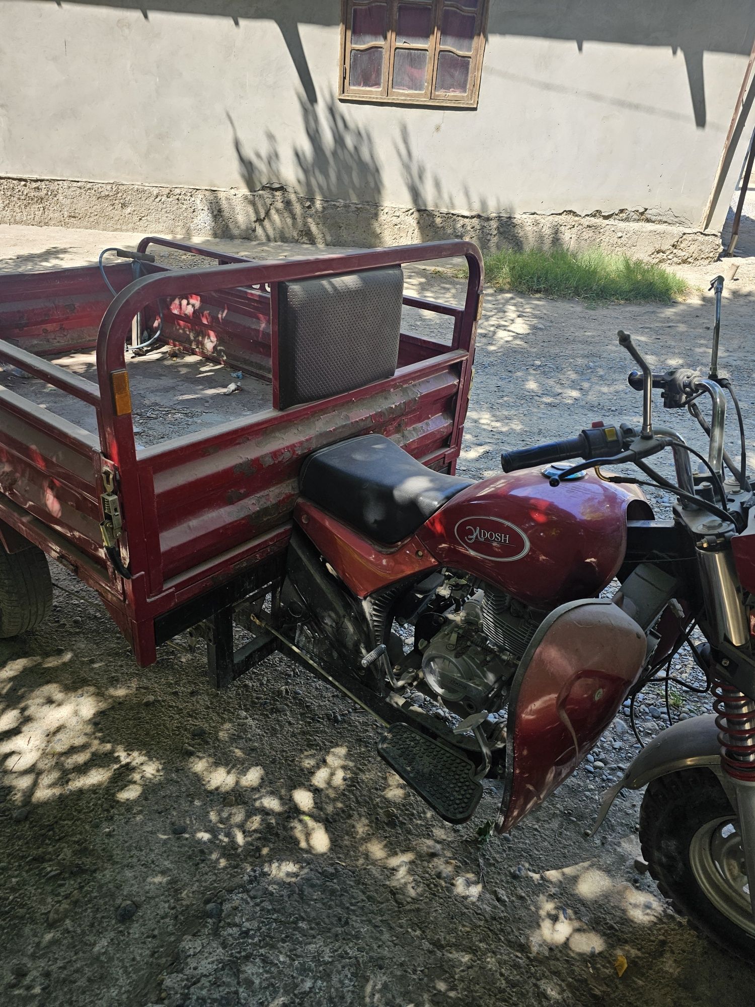 motorbike sotiladi