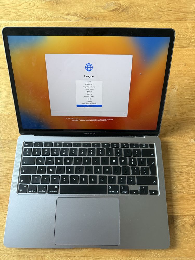 MacBook Air M1 13" 8-Core CPU, 8-Core GPU, 8gb RAM, 512GB SSD