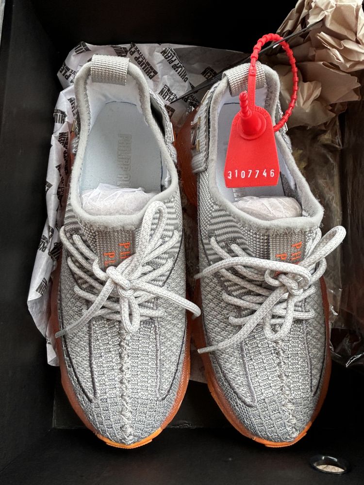 Adidasi dama Phillip Plein originali la jumatate de pret!
