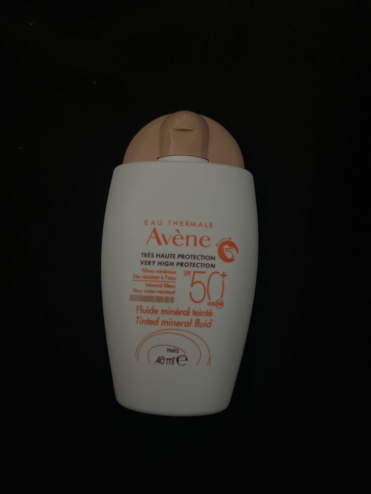 Avene флуид с цвят