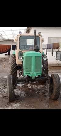 Юмз трактор сотилади