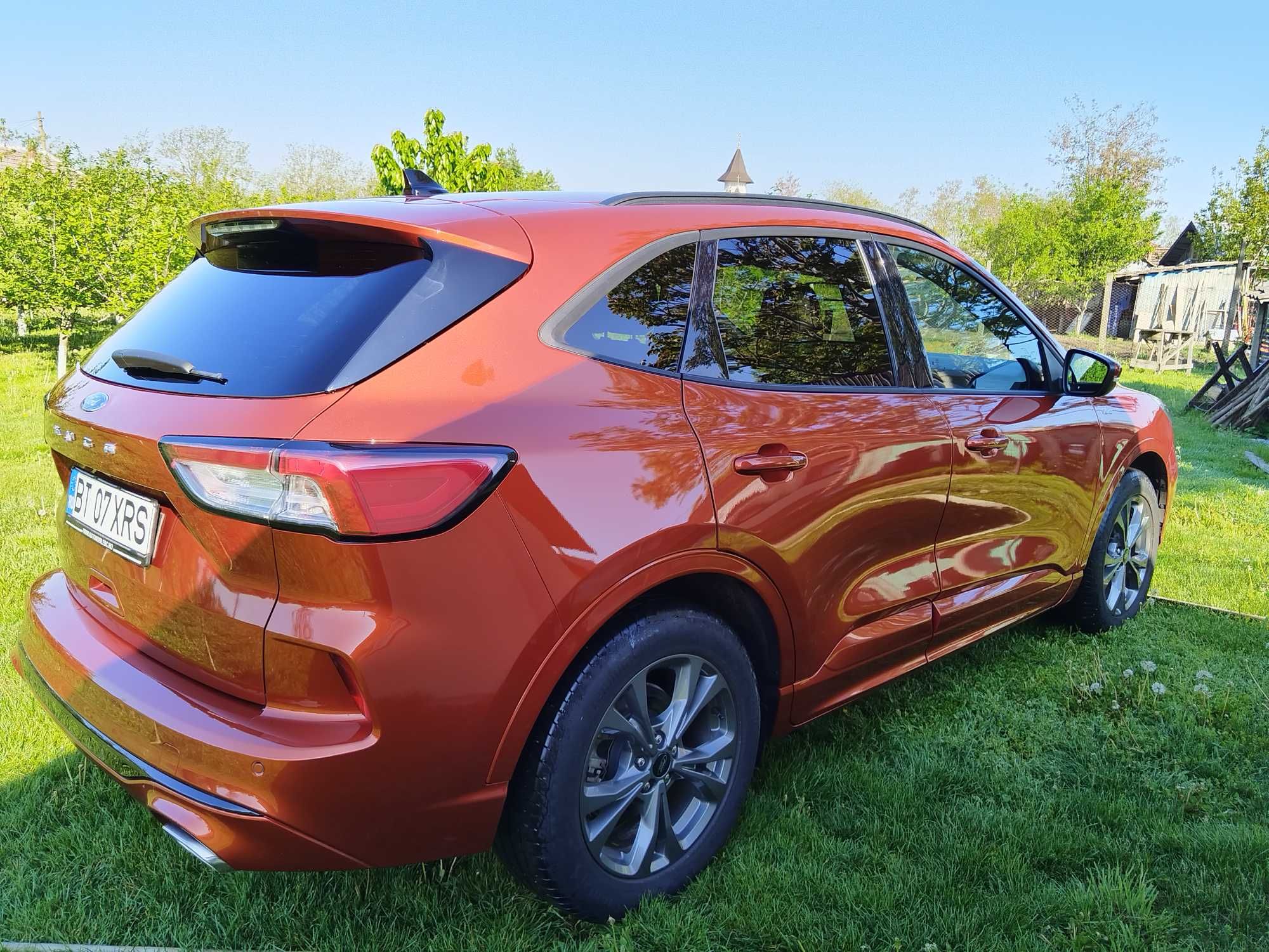 FORD KUGA  2020 motor benzină 1,5 cu 150 CP