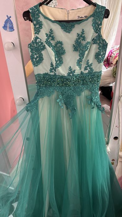 Svadebniy ko’ylak kelinlik davrida 2 marta kiyilgan