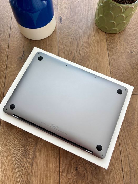Apple Macbook Pro 13”, M1, 2020, 512gb SSD, 8gb RAM, Model A2338