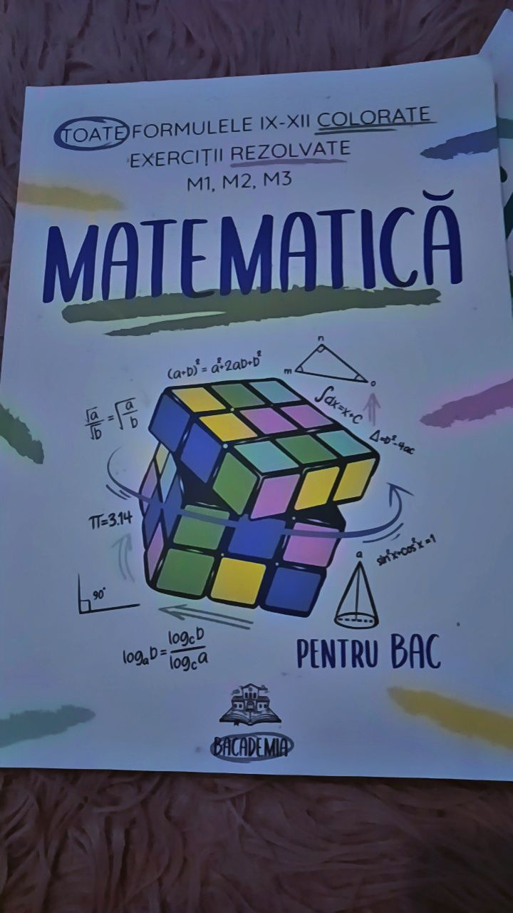 Vând cărți la geografie și matematică de la bacacademia