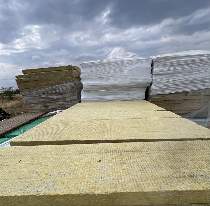 Vand vata bazaltica minerala