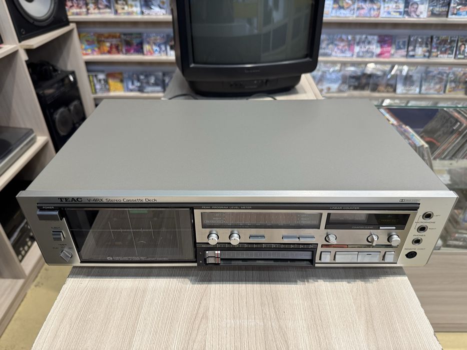 Кассетная дека TEAC V-4RX