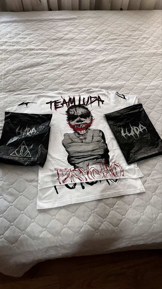 Luda тениска psycho