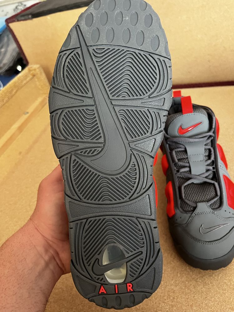 Нови  Маратонки Nike AIR