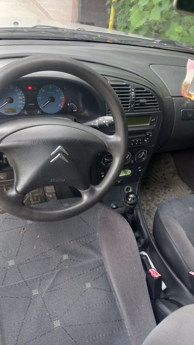 Mașina Citroen  Xsara