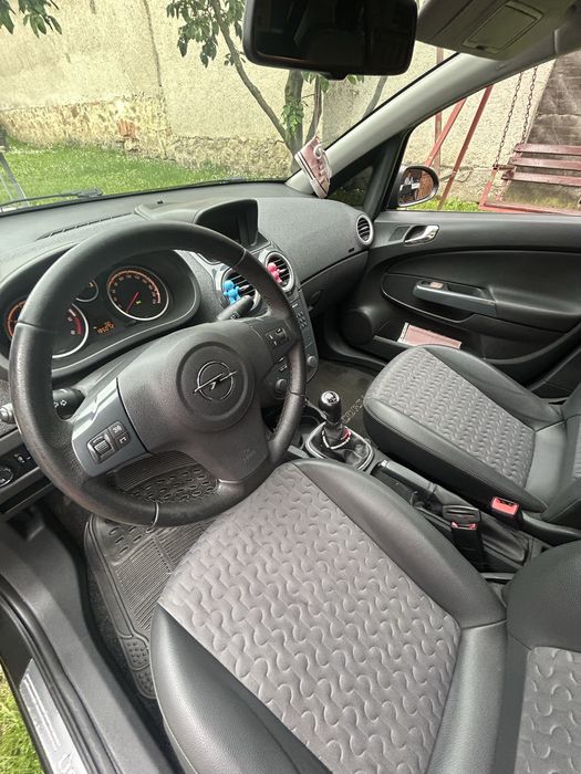 Opel Corsa D 1.3 CDTI 2012