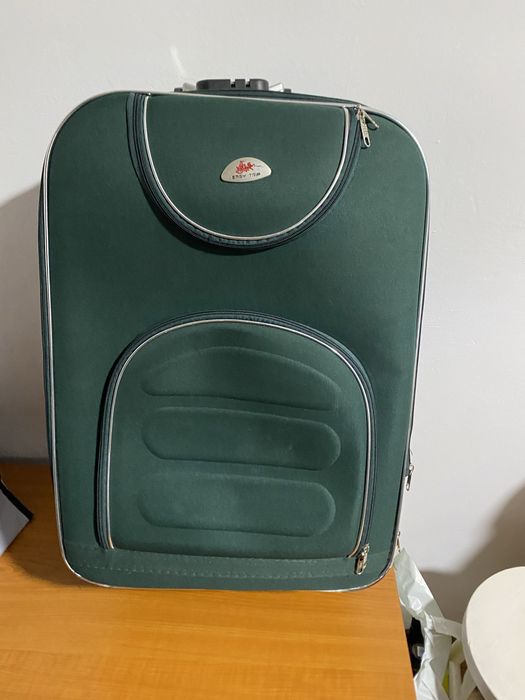 Troler ,marime medie