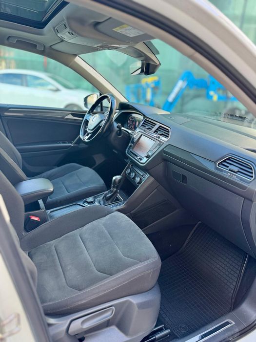 Volkswagen Tiguan 2.0 TDI 150 CP DSG – 2018 – Full Option