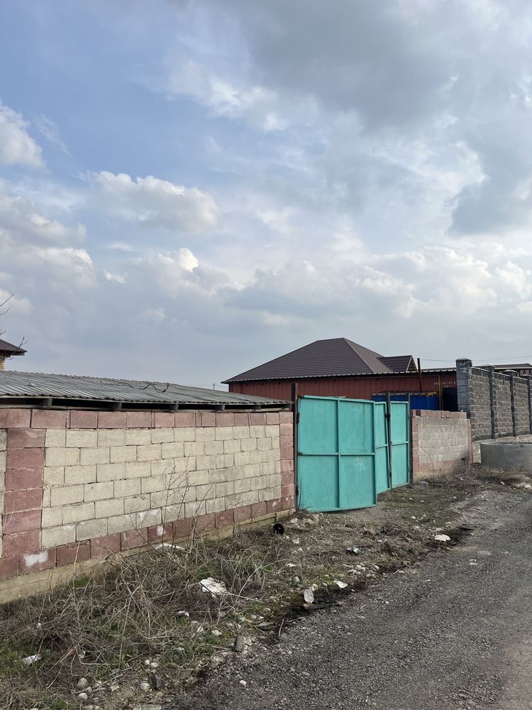 Продам недостроенный дом