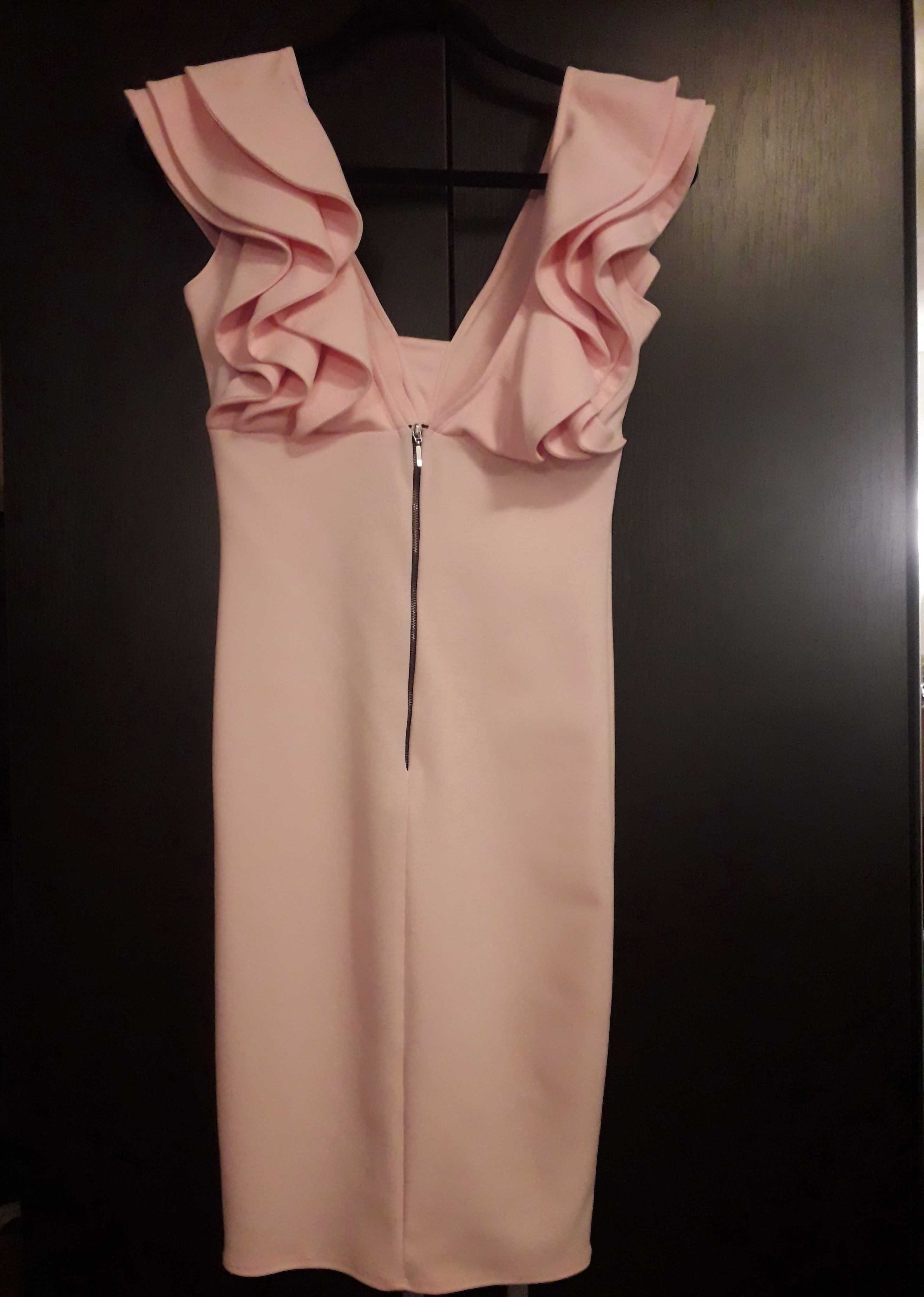 Rochie roz -eleganta pentru vara