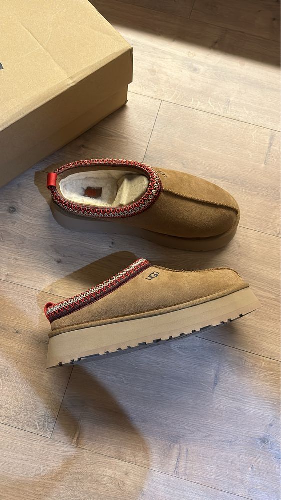 Ugg tazz продам новые