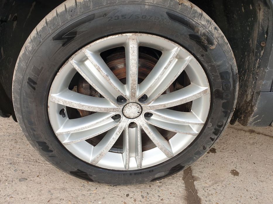 Set 4 Jante Roti Aliaj 235 50 18 R18 5x112 Skoda Superb 1 2002 - 2008 sdgb33