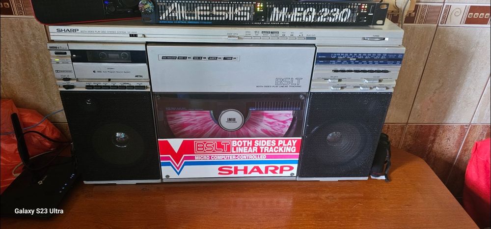 Casetofon SHARP VZ-2500 - Radio Casetofon Pick-up