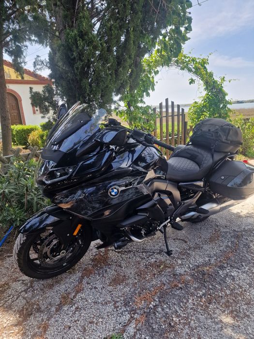 BMW K1600B  Midnight edition, options 719,