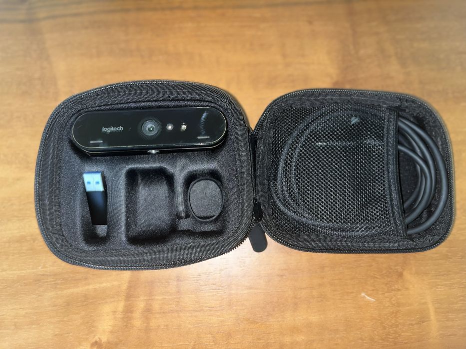 Camera Logitech Brio 4k 30fps