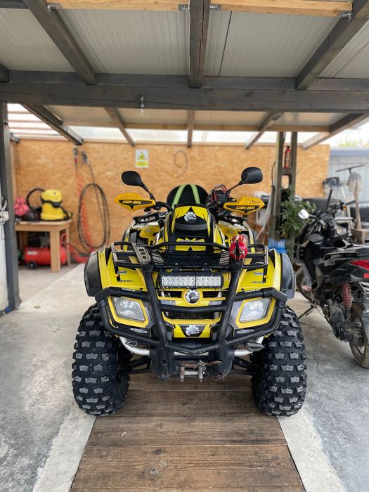 Can am outlander 800cc