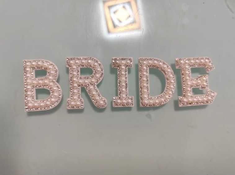 Перлени бели Букви „BRIDE“ за сватба, моминско парти за дреха