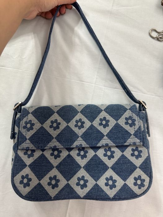 ЧАНТИ НОВИ различни марки