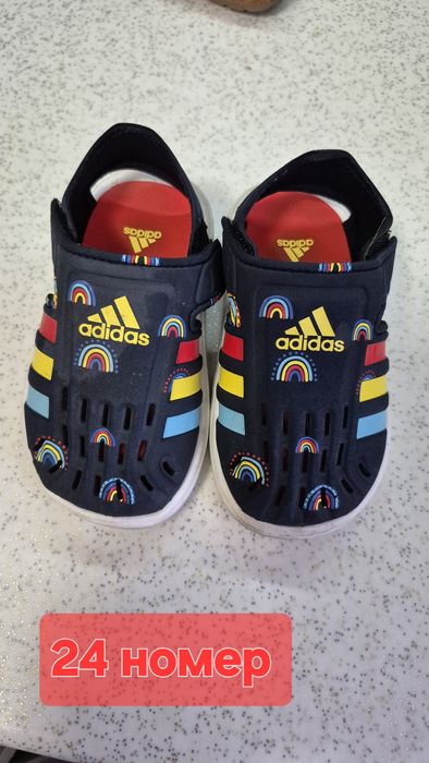 Лот детски обувки