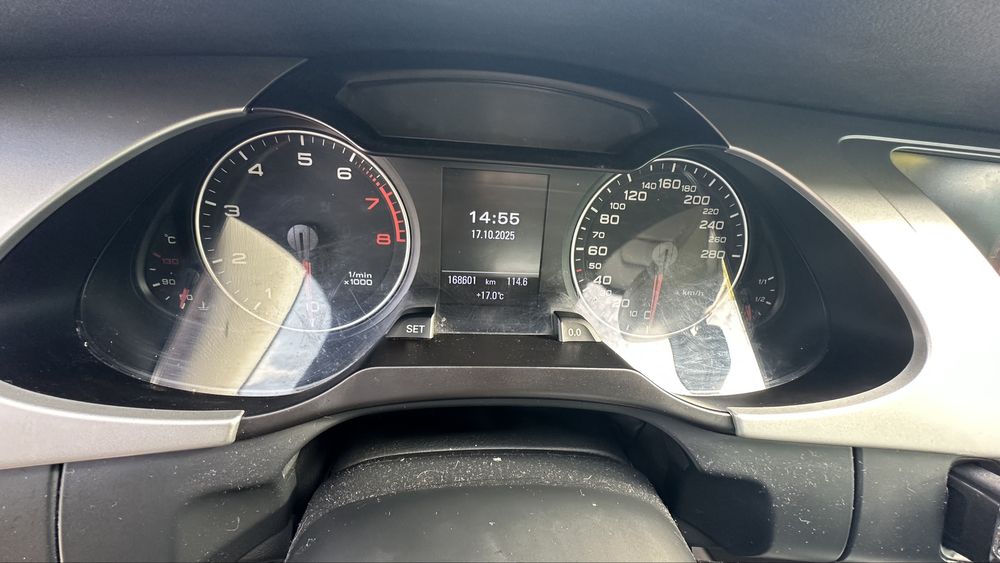 Audi A4 B8 2011 1.8 TFSI  170.000km/Xenon/LED/Automata