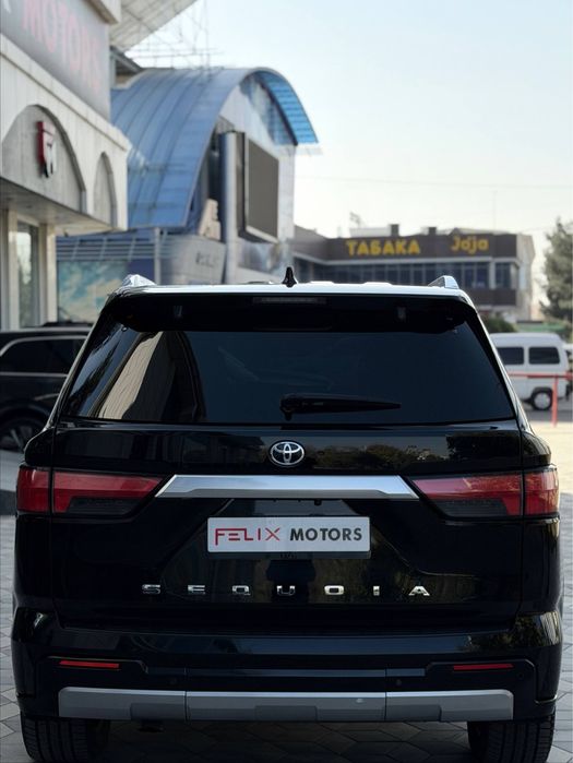 Toyota Sequoia iForce Max Capstone