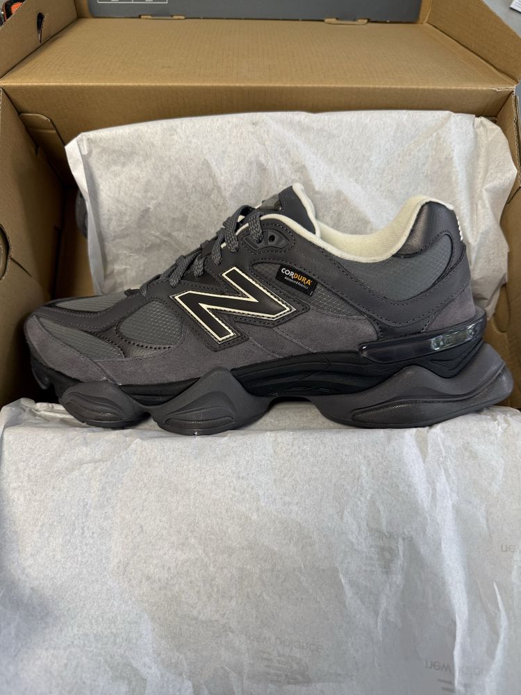 New Balance 9060 Cordura