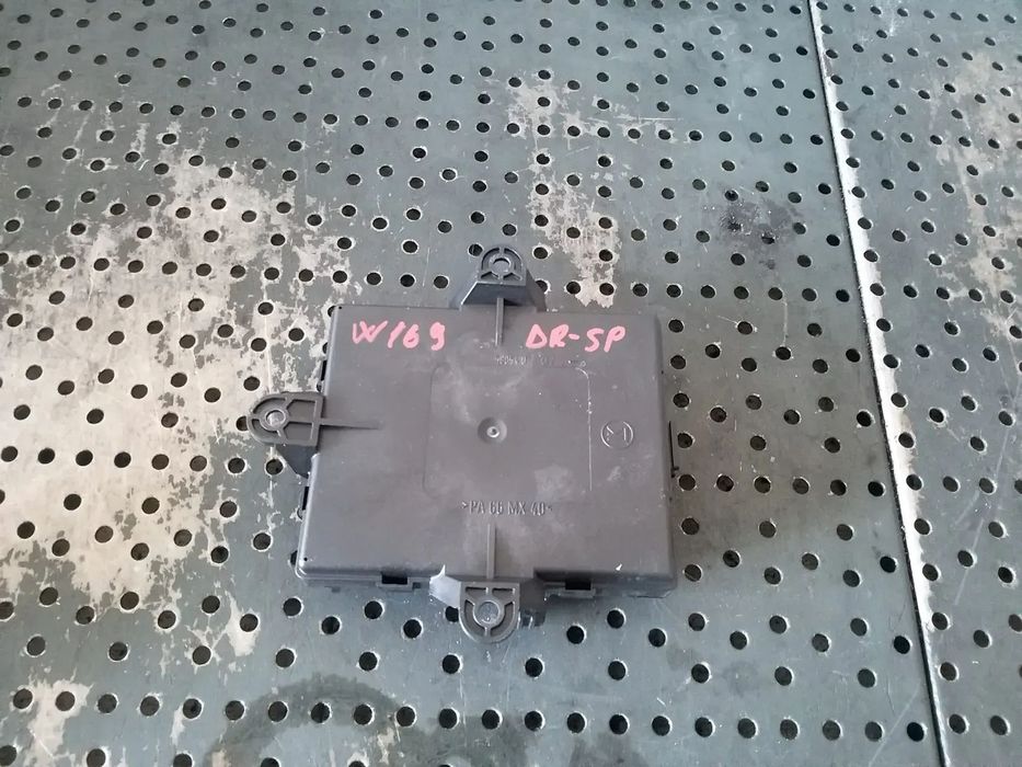 Modul calculator usa dreapta spate mercedes a class w169 a1698203285