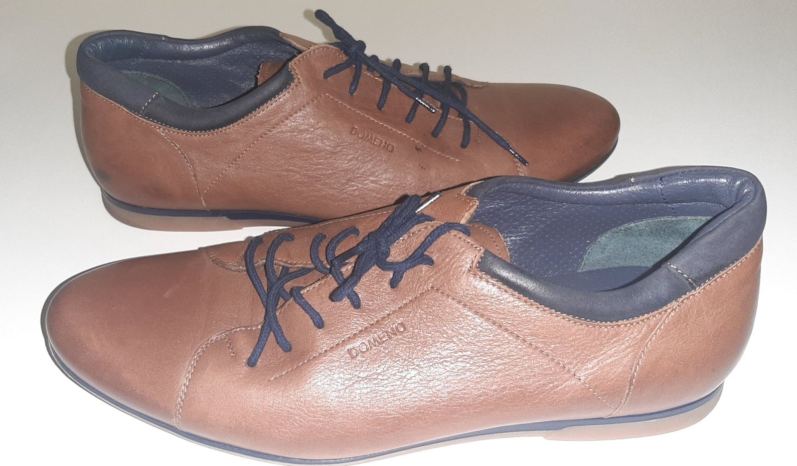 Pantofi marimea 40,int 27,5 cm, din piele de culoare maro