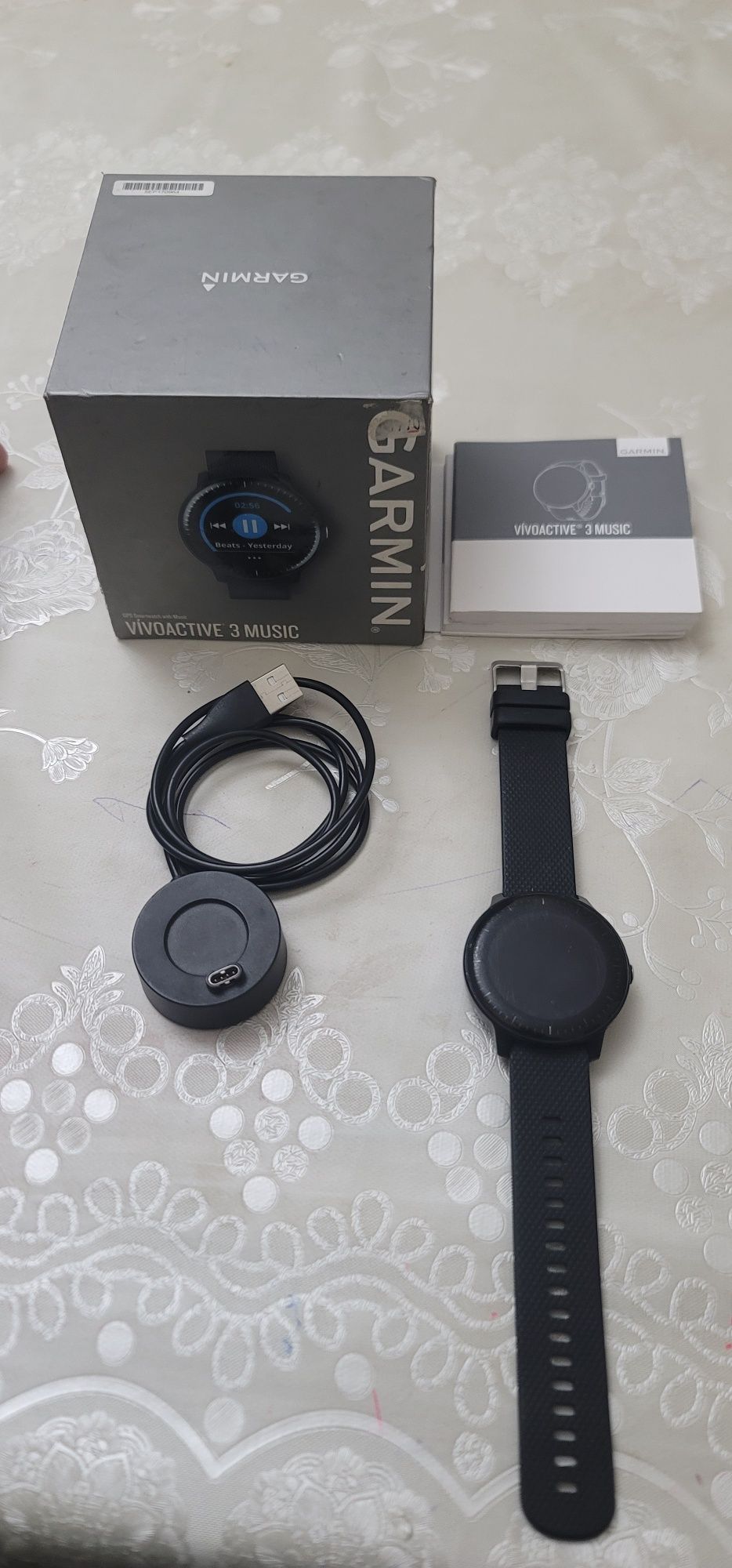 Garmin vivoactive 3 music