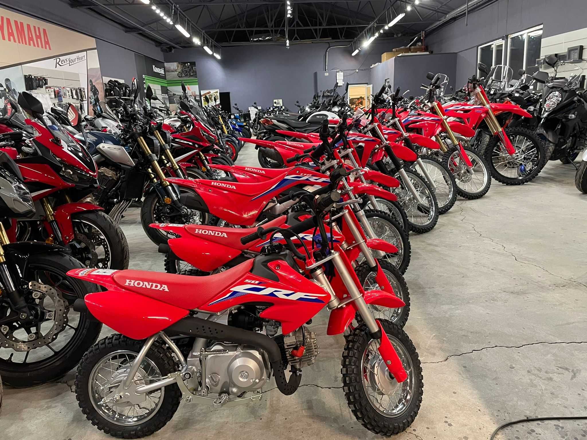 Honda CRF 150R 2023 - noua- livrare din stoc EST BIKE - Pret PROMO