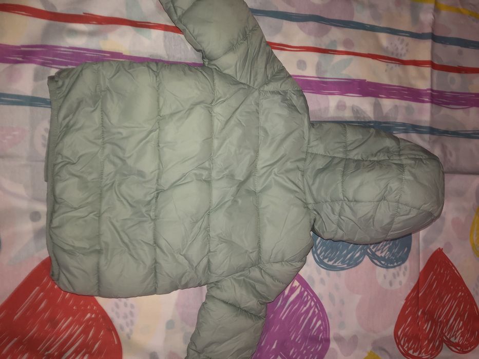 Яке за момиче 92 см.