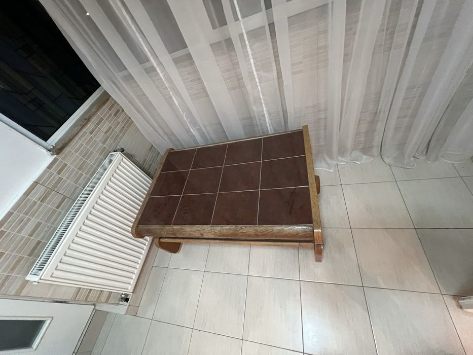 masa din lemn stare buna