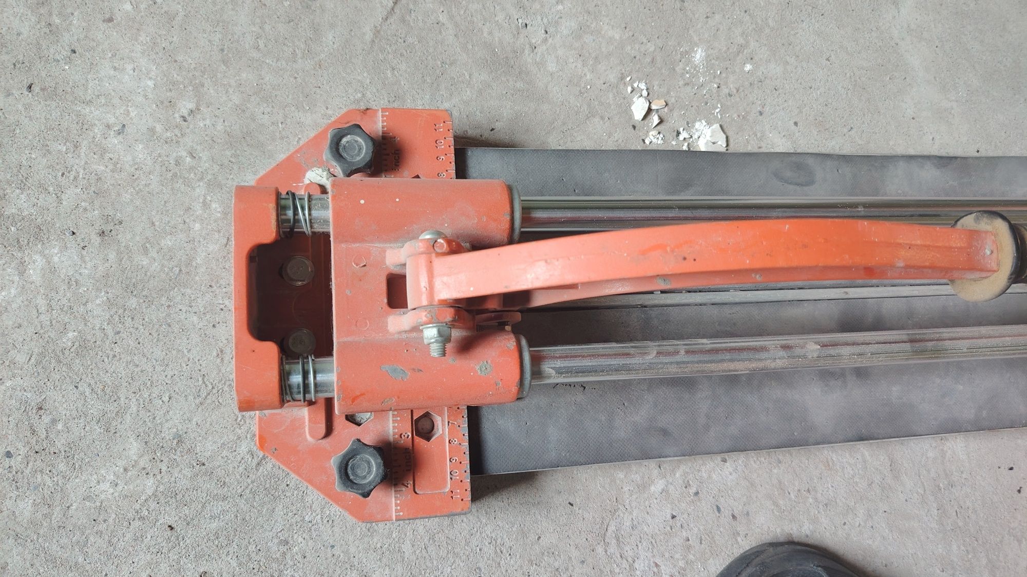 Плиткорез 1200 mm sotiladi xolati yangidek