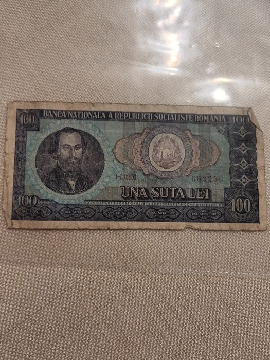 Vănd bacnote de 100cu Bălcescu