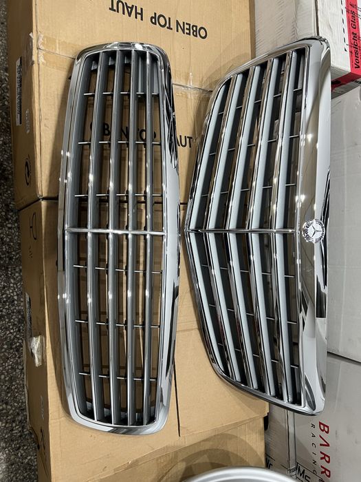 MERCEDES E CLASS W211 предна решетка Маска нова Оригинална