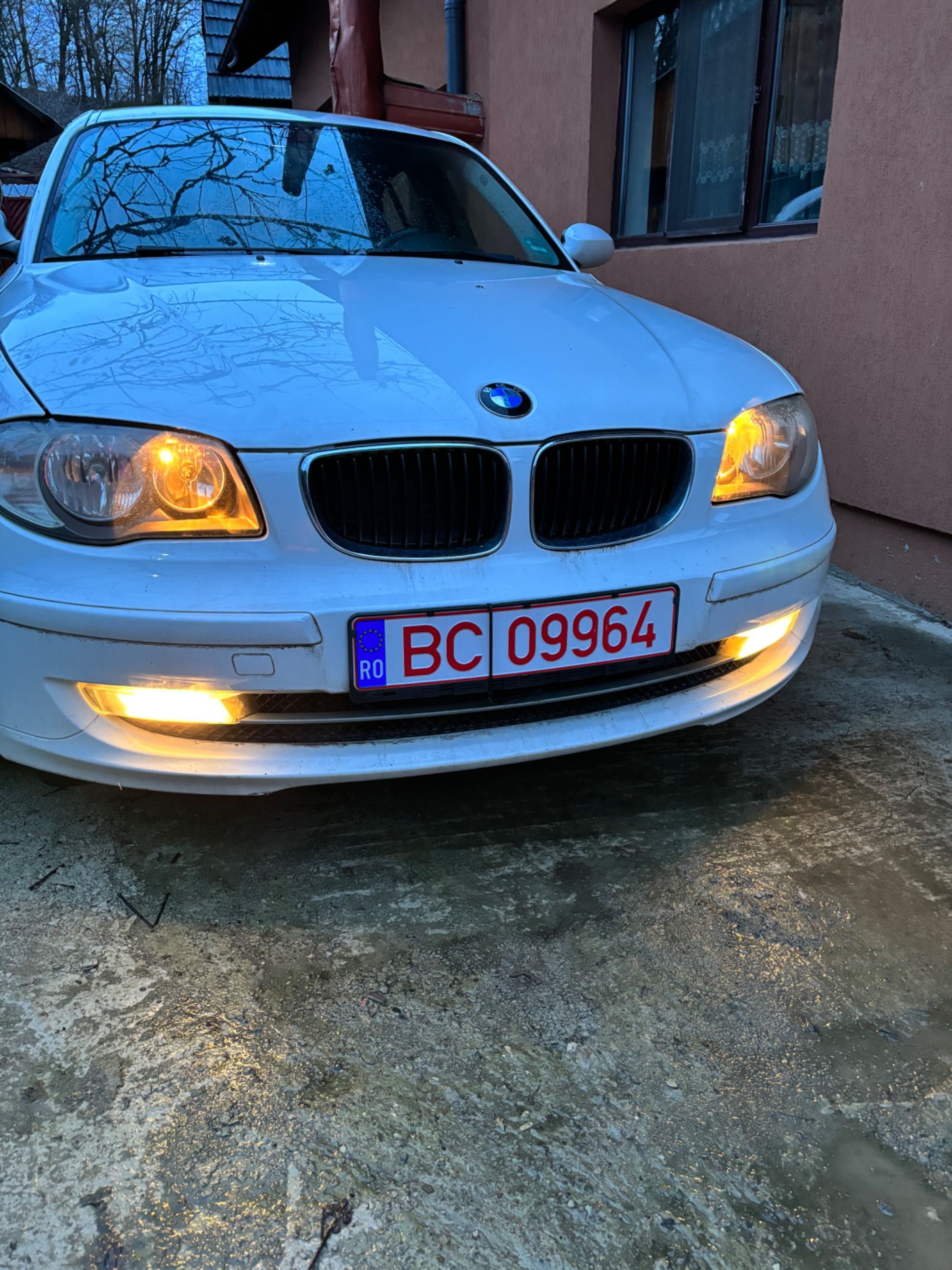BMW seria1, 1.6 benzină